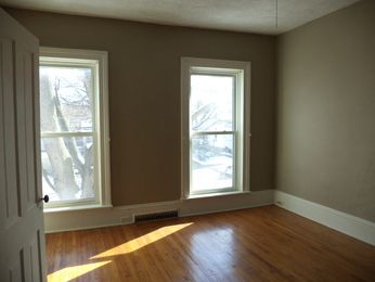 811 W Grove StBloomington, IL, 61701Mclean County