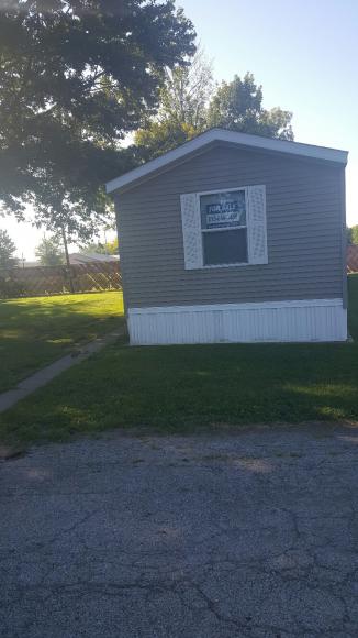 Redwood 15242 E 1830 North Rd #15Pontiac, IL 61764