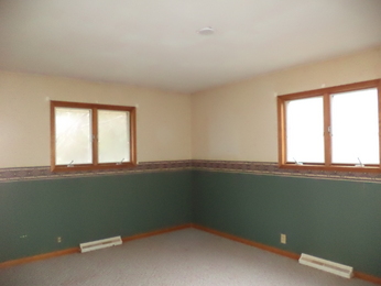 213 S Division StStanford, IL, 61774Mclean County