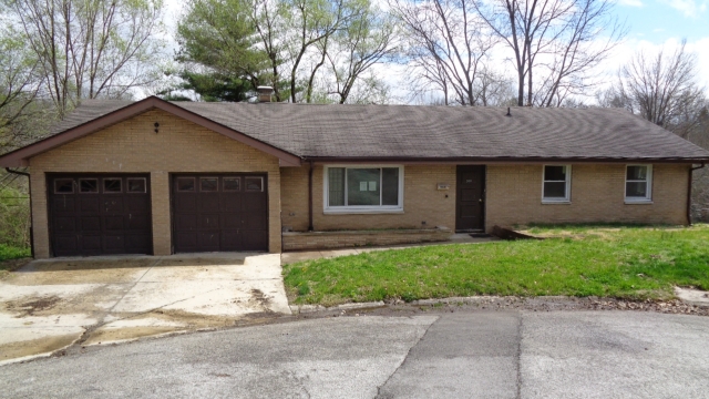 300 Charlene CtAlton, IL, 62002Madison County