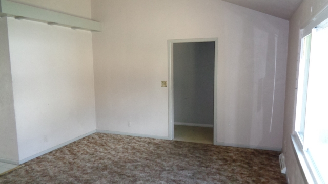 300 Charlene CtAlton, IL, 62002Madison County
