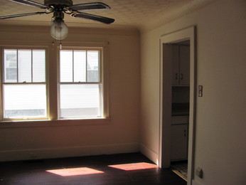 2870 Hillcrest AveAlton, IL, 62002Madison County