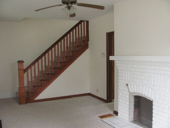 210 W Elm StAlton, IL, 62002Madison County