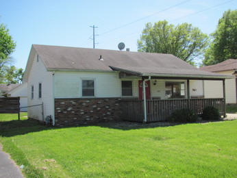 563 Pine StEast Alton, IL, 62024Madison County
