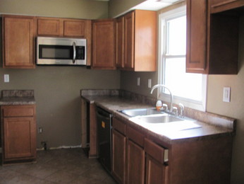 563 Pine StEast Alton, IL, 62024Madison County