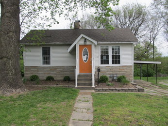 208 Seminole StEdwardsville, IL, 62025Madison County