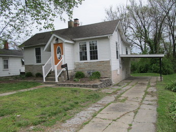 208 Seminole StEdwardsville, IL, 62025Madison County