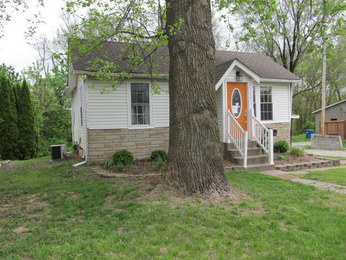 208 Seminole StEdwardsville, IL, 62025Madison County