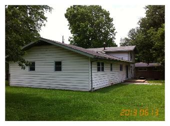 5 Highwood PlBelleville, IL, 62223Saint Clair County