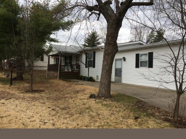 Dutch Hollow Village 1800 Payton Dr.Belleville, IL 62226