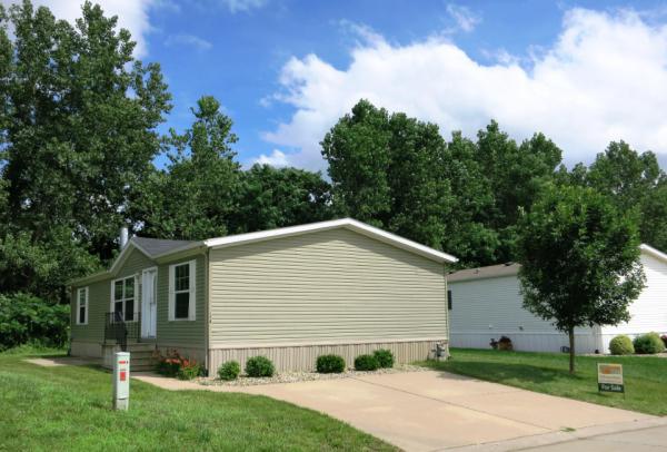 Woodland Trails 174 Woodland Trails Dr.Collinsville, IL 62234