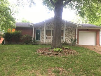 214 Parkmanor DrColumbia, IL, 62236Monroe County