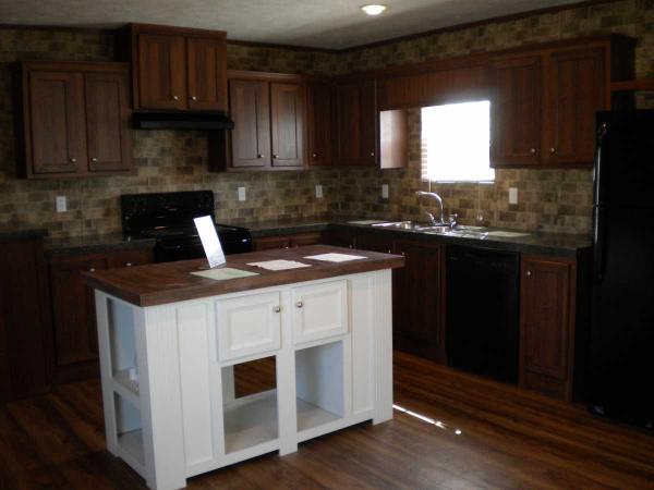 Stoneybrook Manufactured Home Community 203 Creek DriveDupo, IL 62239