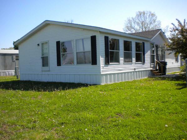 Stoneybrook Manufactured Home Community 72 BrookDupo, IL 62239