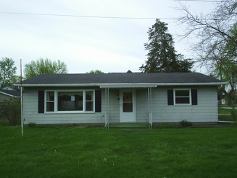 207 N Kentucky StCamp Point, IL, 62320Adams County