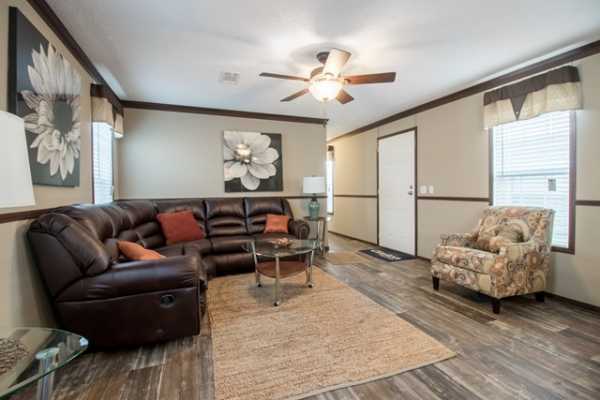 1402 E FAYETTE AVE ,IL, Effingham, 62401