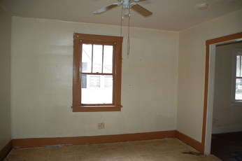2417 E William StDecatur, IL, 62521Macon County