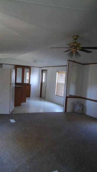 Northbrook Mobile Home Community 3430 N. Peoria Rd. Lot 128Springfield, IL 62702