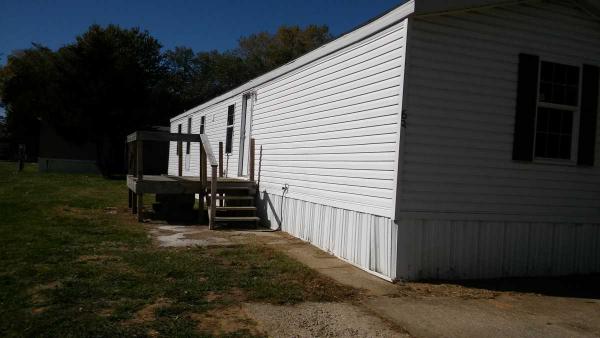 Northbrook Mobile Home Community 3430 N. Peoria Rd. Lot 62Springfield, IL 62702
