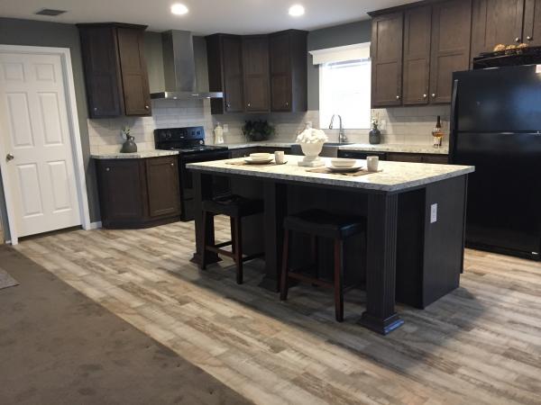 17245 B E IL Highway 142 ,IL, Opdyke, 62872