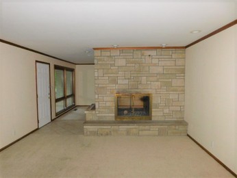 1305 W Freeman StCarbondale, IL, 62901Jackson County