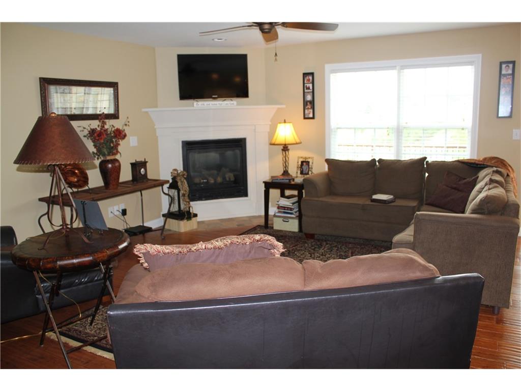 3129 Waterside Point, Anderson, IN 46012