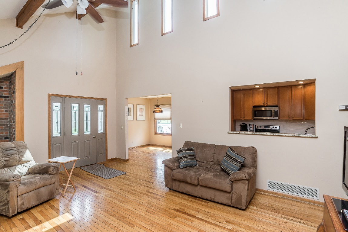 27 Point Lane, Arcadia, IN 46030