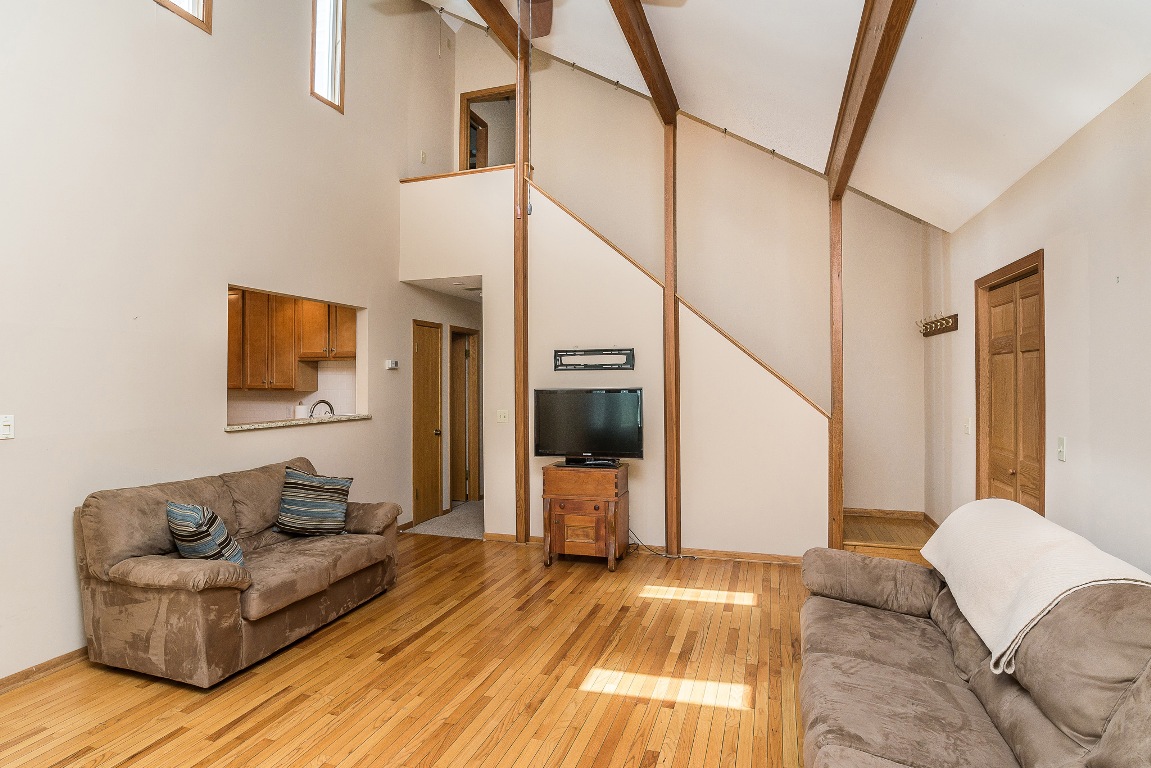 27 Point Lane, Arcadia, IN 46030