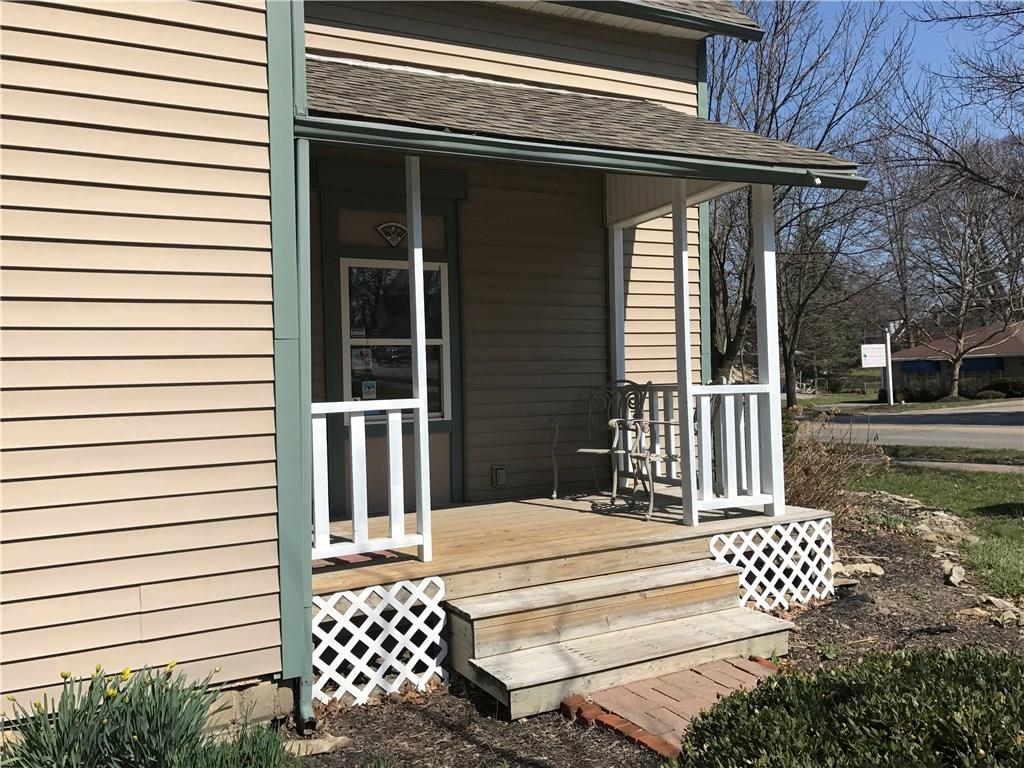 610 North Rangeline Road, Carmel, IN 46032