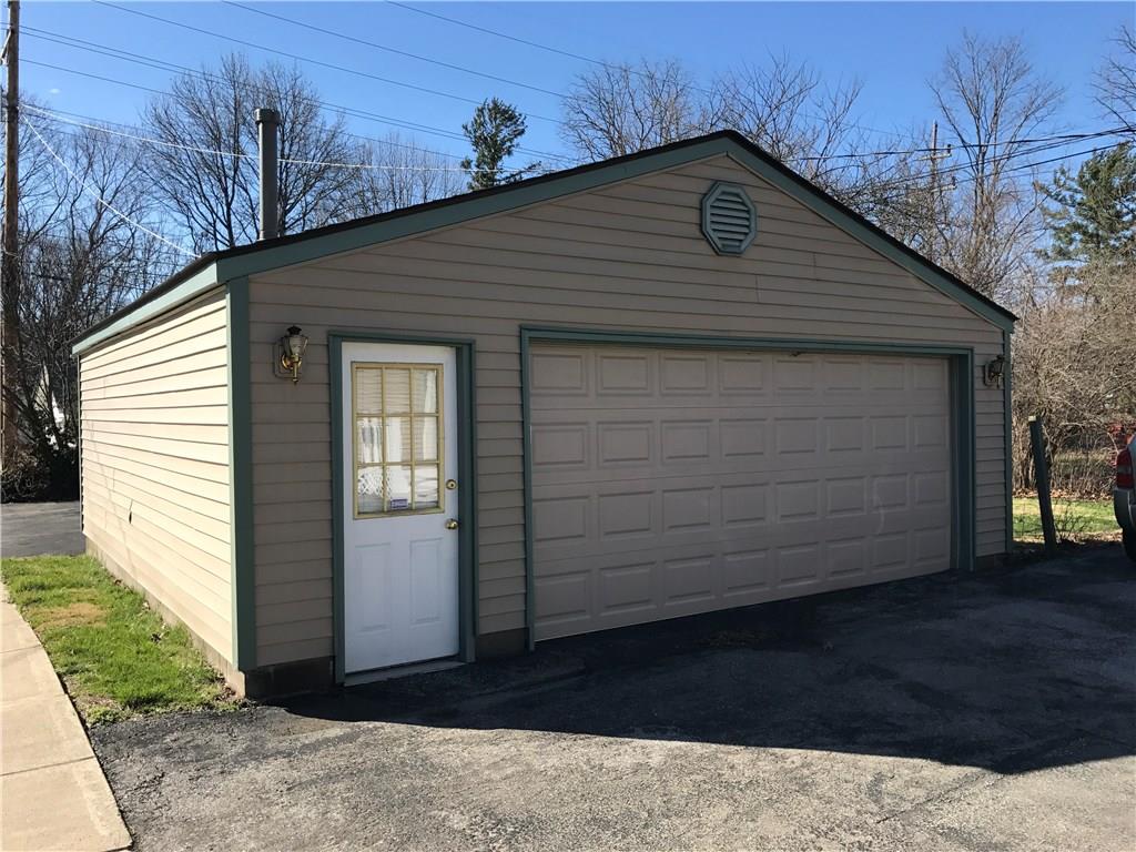 610 North Rangeline Road, Carmel, IN 46032