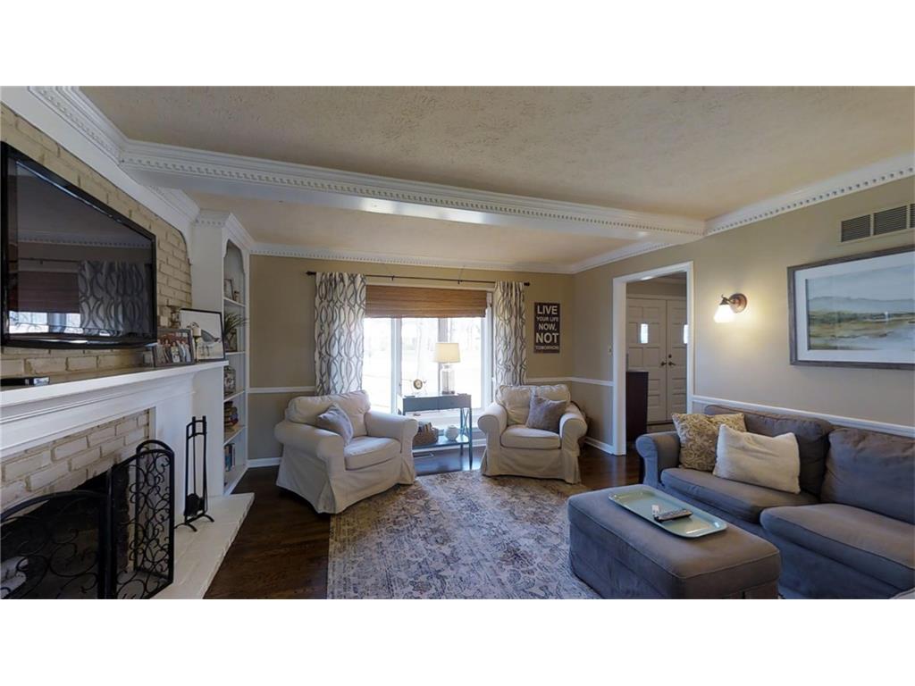 55 East Greyhound Pass, Carmel, IN 46032