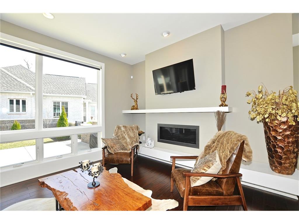 950 Oscar Lane, Carmel, IN 46032