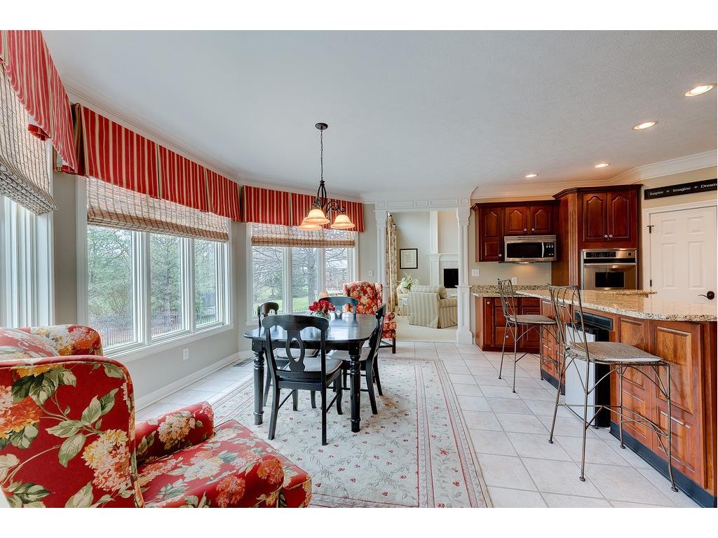 923 Twelve Oaks Drive, Carmel, IN 46032