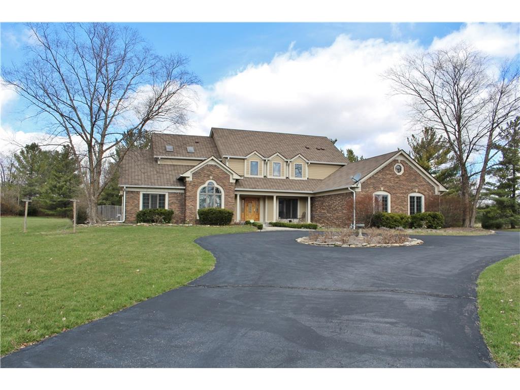 10590 Ditch Road, Carmel, IN 46032
