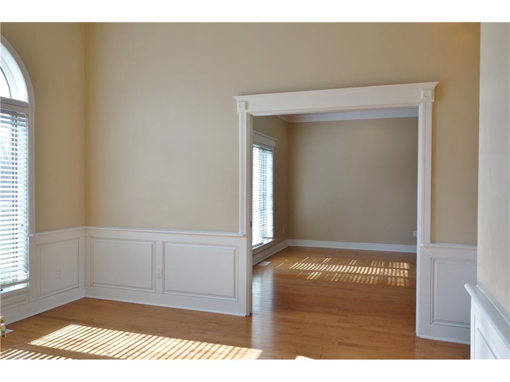 10590 Ditch Road, Carmel, IN 46032