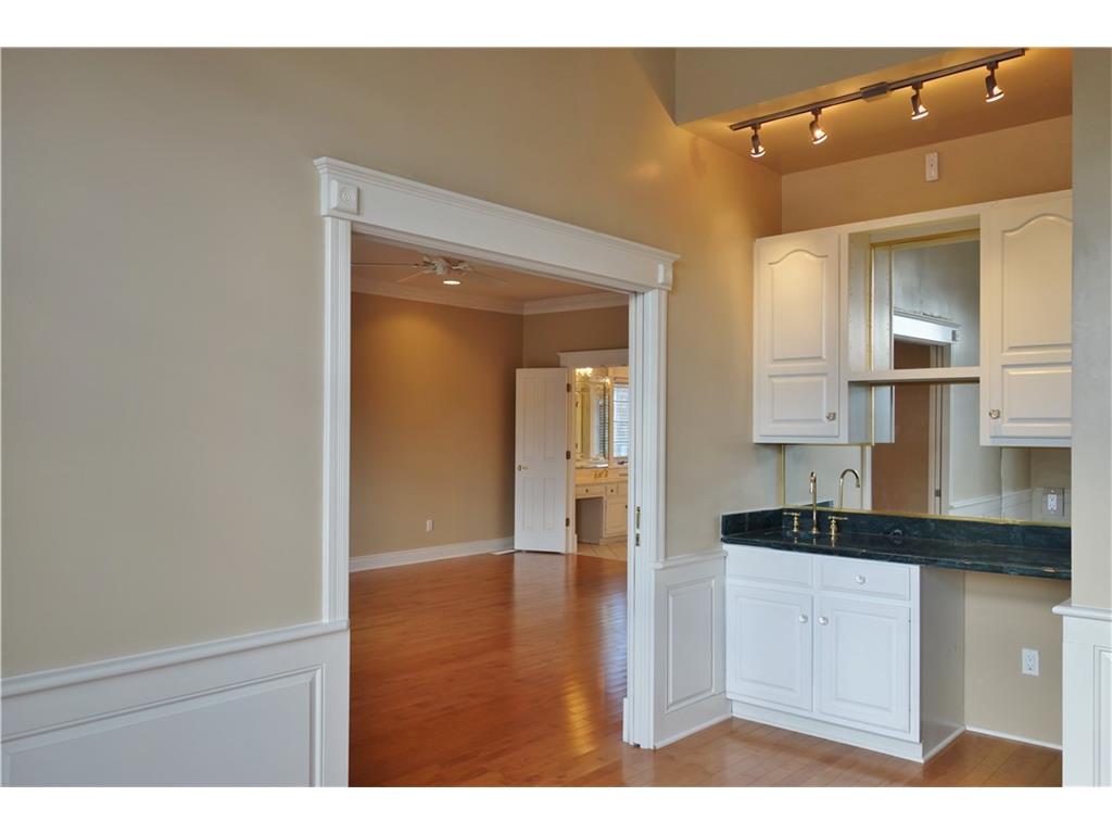 10590 Ditch Road, Carmel, IN 46032