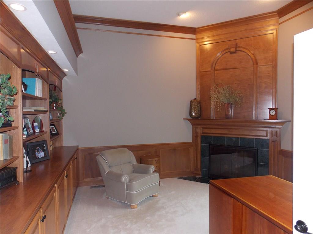 10437 Bishop Circle, Carmel, IN 46032