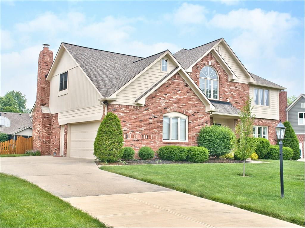 1412 SPRINGMILL PONDS Boulevard, Carmel, IN 46032