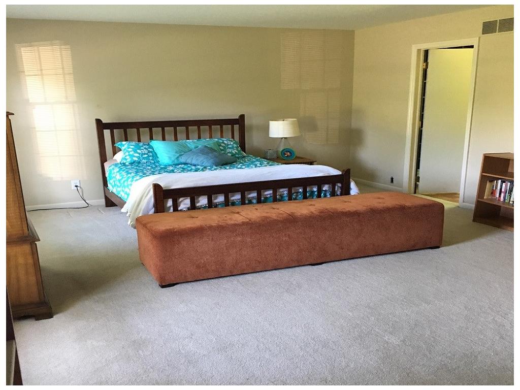 1630 ROYALTON Drive, Carmel, IN 46032