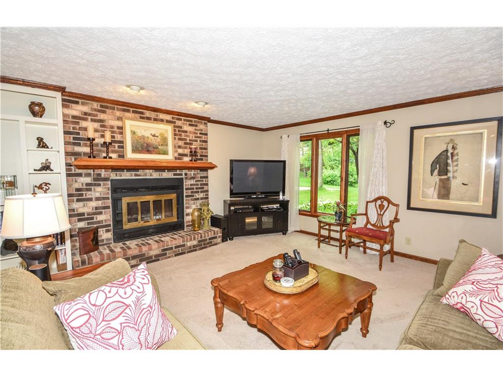 855 Cedarwood Place, Carmel, IN 46032