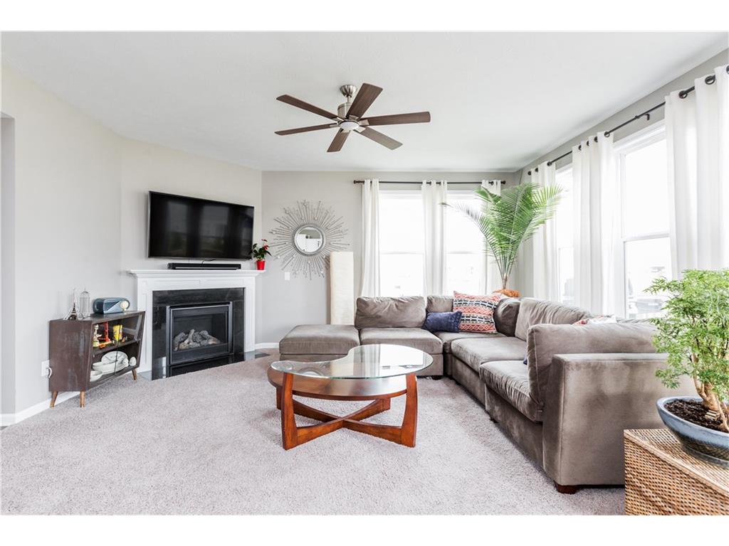 14059 Knightstown Drive E, Carmel, IN 46033