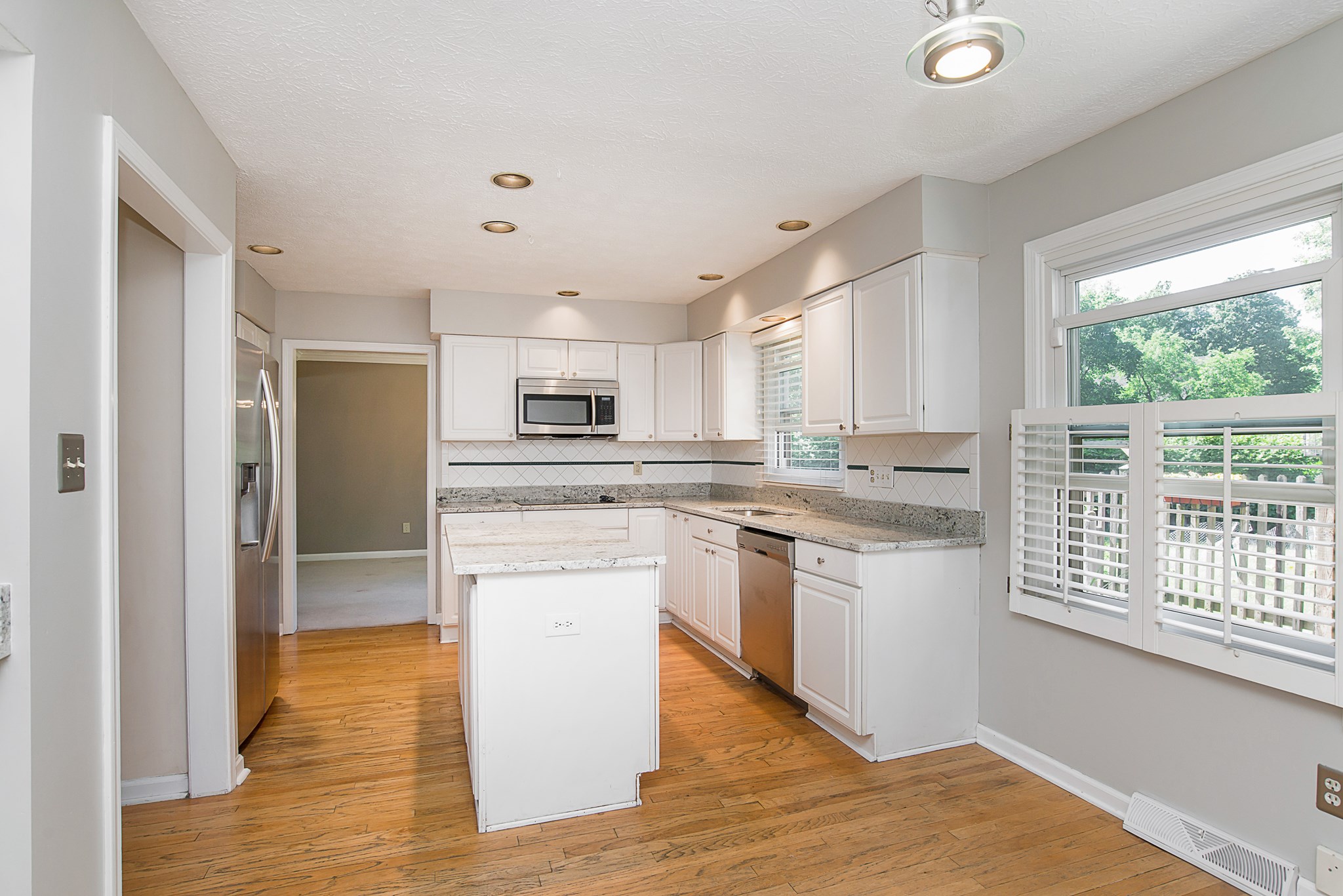 11943 Foxwood Place, Carmel, IN 46033