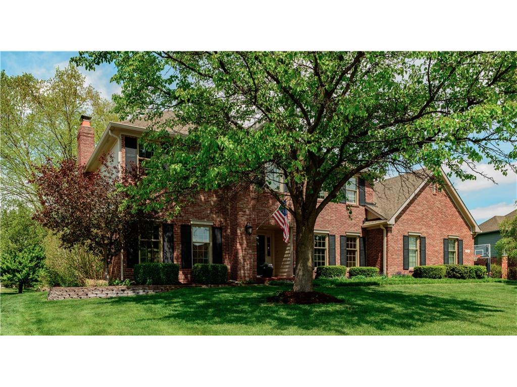 5550 East DOVER Drive, Carmel, IN 46033