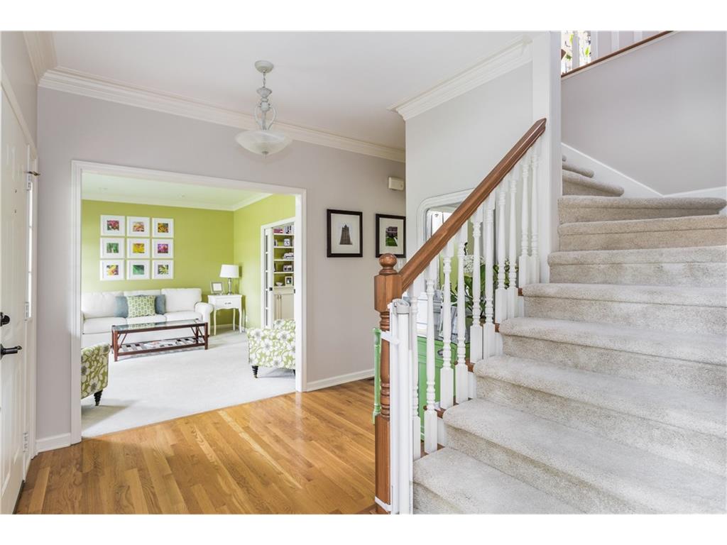 5550 East DOVER Drive, Carmel, IN 46033