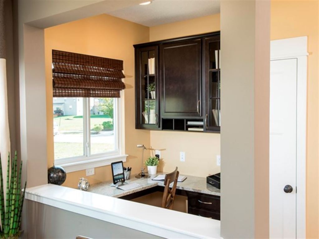 6991 Alice Paul Lane, Carmel, IN 46033
