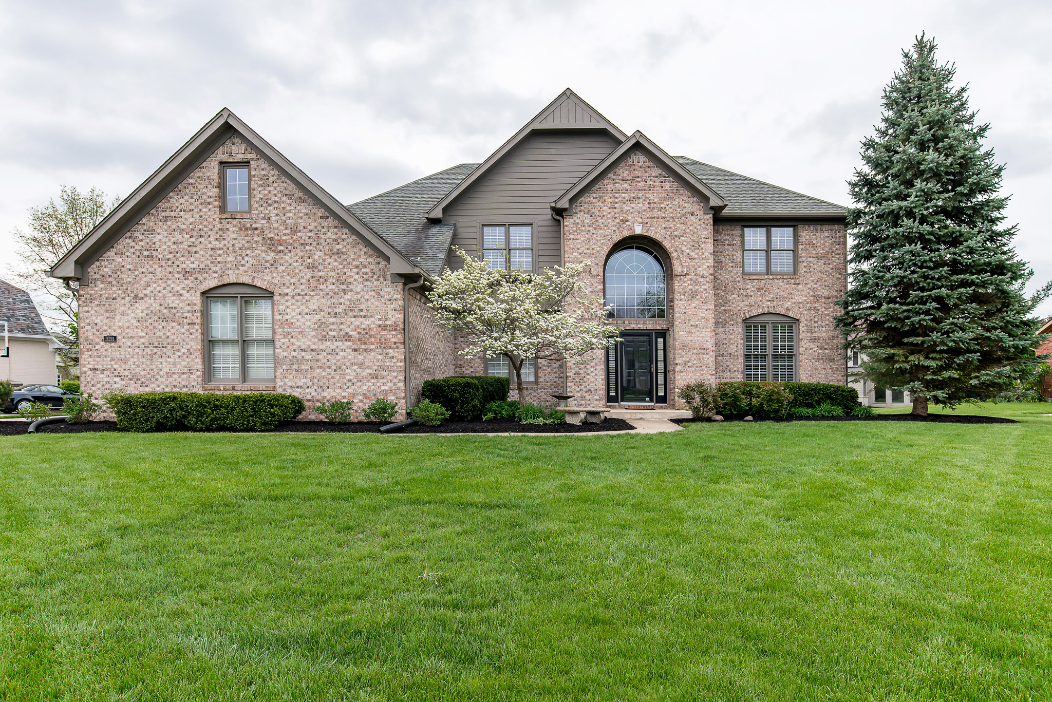 5255 Apache Moon, Carmel, IN 46033