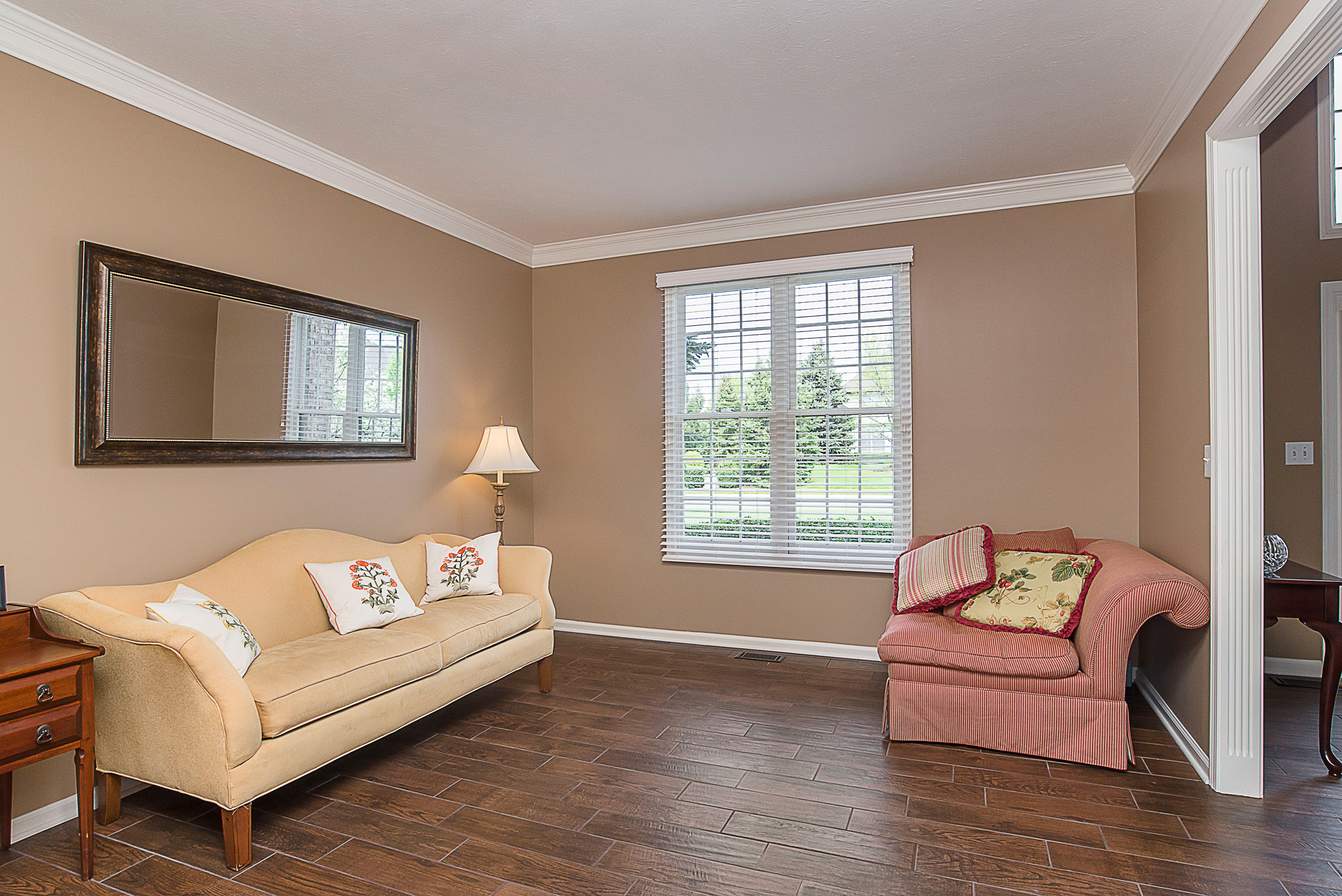 5255 Apache Moon, Carmel, IN 46033