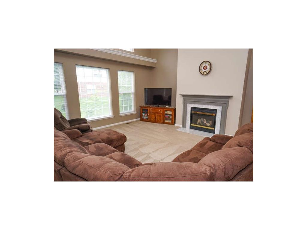 6016 SUMMERBROOK Court, Carmel, IN 46033