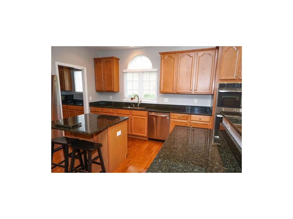 6016 SUMMERBROOK Court, Carmel, IN 46033