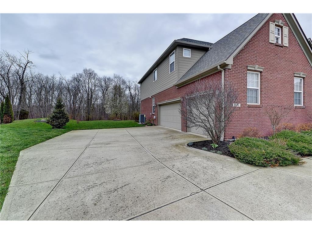 1225 Coral Springs Drive, Cicero, IN 46034